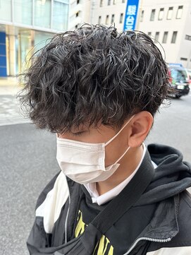 オーガニック アトリエ 大宮(organic+atelier) 無造作メンズショートマッシュツイストスパイラルパーマ束感