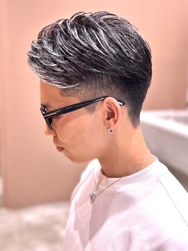 ガーデンヨコハマエスト(GARDEN YOKOHAMA est) ツーブロック ハイライト 大人 オールバック ベリーショート