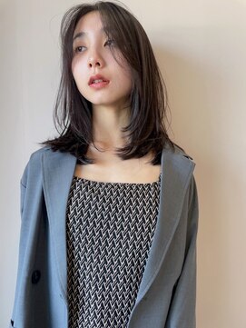 クム(QUMU) レイヤーカット×セミディ