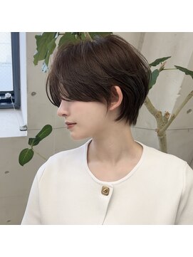 ビュー フクオカ(VIEW FUKUOKA) 大人似合わせ30代40代50代イメチェンショート×ネビージュカラー