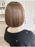 #髪質改善メテオ、グレージュボブ