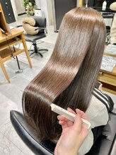 ブリーチなしでも高発色！ブリーチなしダブルカラーが人気【横源賀中央／透明感カラー】