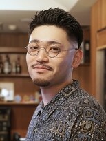ダウバーバーショップ 表参道(DAU BARBER SHOP)&nbsp;スキンフェード黒髪ショート30代ビジネスヘアリクルート理容室
