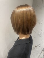 ソランテ(SOLLANTE)&nbsp;ハイトーンが可愛いぷつっとボブ