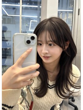 ヌイ 横浜(nui) 丸顔さんに似合うくびれレイヤー