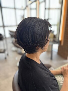 クレイン バイ パプスドコワフュール 宝塚中山寺(Crane by Pap'sde coiffeur) トップふんわり大人ショート