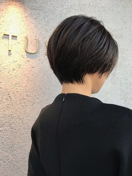 サイタス(SITUS) ショートボブ