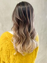 アイティー バイ アルバム 中野店(IT by ALBUM)&nbsp;ホワイトベージュバレイヤージュ_エアリーミディ_ba312712