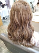 キートス ヘアーデザインプラス(kiitos hair design +) グレージュカラー