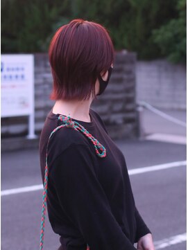 ホワイトルーム(White Room) レッドカラーのウルフレイヤー♪