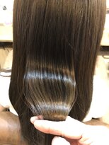 クオリア(QUALIA)&nbsp;20代30代40代50代 美しいツヤツヤ髪質改善トリートメント 柏