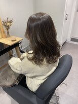 キュー(CEU) ナチュラルオリーブ