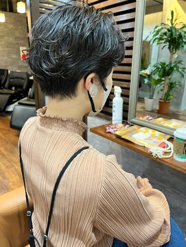 リィリ バイ ロダット 横浜(rili by LODAT) ショートパーマ黒髪コンパクトショート【rili横浜】
