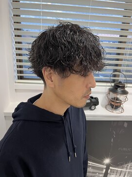 ユイマァルスロウ(YUIMARL SLOW) 波巻きスパイラルパーマ