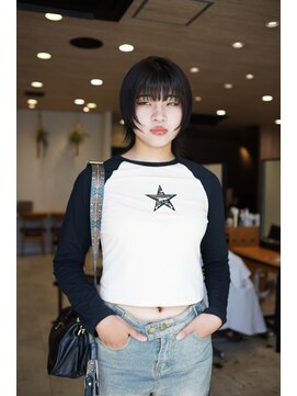 ミューズ バイ ケンジ(MUSE by KENJE) 20代30代シャギーウルフミディアム暗髪