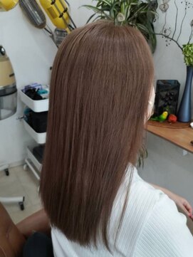 ヘアーサロン ミッセェル カラー