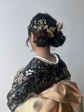 コルク バイ マグ 松本駅前(COLK by Mag) 20代30代大人可愛い♪お呼ばれサイドゆるふわお団子アレンジ