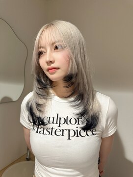 モニカ 栄店(MONIQA) シルバー×裾ブラック