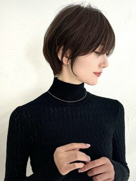 アンド ストーリーズ(&STORIES) 前髪あり耳掛け丸みくびれ大人ショートボブ20代30代40代50代＊