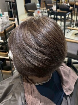 モア ヘアデザイン バイ オリジンズ つくばみどりの店(moA hair design by Origins) グレージュショートボブ