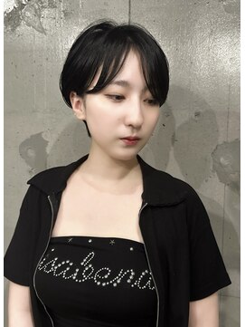 オルガ(olga) 大人かわいい 黒髪 ショート ショートボブ 耳かけ