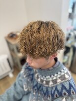 キアーロ&nbsp;ハイトーンパーマスタイル