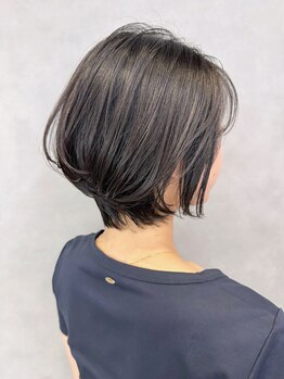 リファインド(REFINED)の写真/銀座の大人女性サロン。再現性の高いカット技術と髪質改善に自信あり◎あなたの魅力を最大限に!