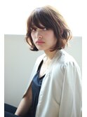 siena　ラフに決まるグレージュBOB