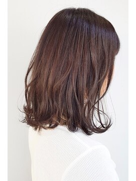 アッシュ 高津店(Ash) 外ハネ切りっぱなしボブ