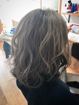 ラッソ ルーツヘアー 明石店(laco Roots Hair) ミディアムスタイル