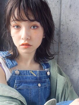 ノラジャーニー(NORA Journey) 【NORA Journey】ネイビーカラーの外ハネレイヤーのネオウルフ