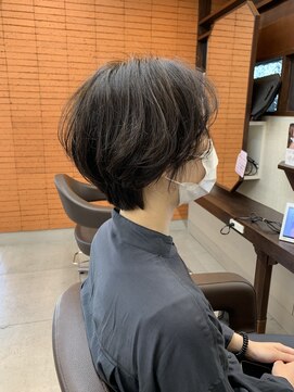 リリ(Liri material care salon by JAPAN) ショートボブスタイル