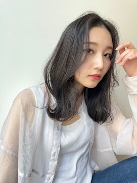 ビーハイブ 一番町店 アヴェダ(BEHIVE) 大人気！韓国人風ミディアム×ヨシンモリ巻き