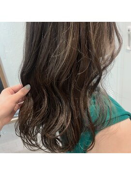 フェリア 緑地公園(FERIA) ナチュラルハイライトカラー♪