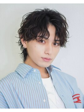 オーシャントーキョー 渋谷神南(OCEAN TOKYO) 韓国ヘアカルマパーマカルマバングセンターパート黒髪ウルフ