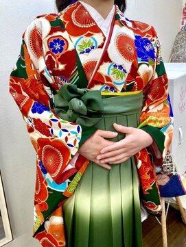 アップスニニー(up's niny) ★卒業式★(*´▽｀*)色鮮やかな袴で♪『袴着付け＋ヘアセット』