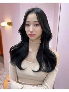 ボタン シブヤ(VOTAN SHIBUYA) 韓国ヘア/顔まわりカット/くびれヘア/前髪なし/流し前髪