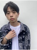 メンズ黒髪コンマヘア　スリークショート