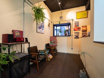 CITY INDIANS Barbershop【シティ　インディアンズ　バーバーショップ】