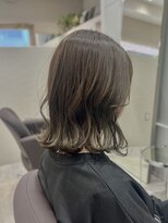 シュク 高円寺(SYUK)&nbsp;透明感オリーブベージュ/外はねボブ【SYUK 高円寺 中野】