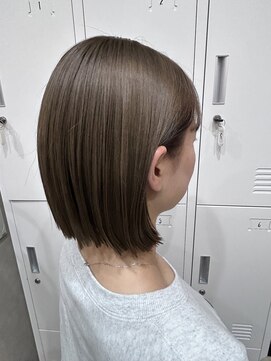 ユニック コウベ(unique KOBE) ミルクティーベージュ