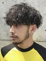 20代30代ツイストスパイラルパーマメンズマッシュ緩めパーマ原宿