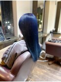 ネイビーブルー