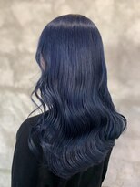 ココ 本八幡(KOKO)&nbsp;黒髪クラゲヘアーオリーブグレー小顔ココアベージュロングヘア