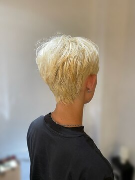 シー(SEA) men's 抜きっぱなしwhite blond♪