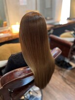 スローネ(THRONE)&nbsp;髪質改善酸性ストレートで艶髪／20代30代40代／新宿