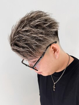 ルーシー 渋谷(LUCEY) ツイストハーフバックパイルツイストパーマフェード