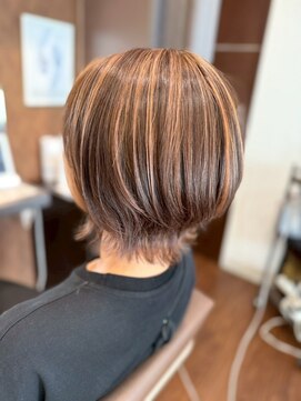 ヘアーショップ エヌアンドエー 幸手店(hairshop N&A) 上品さの中に遊び心をプラス◎くびれハイライトボブ