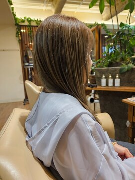 バグスドゥア(Bagus dua) デザインカラーベージュ系カラー10.12