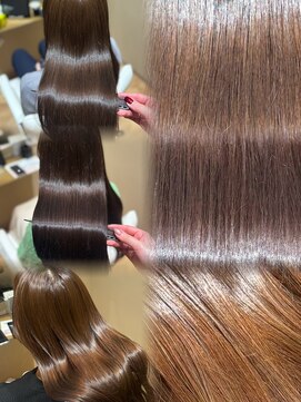 ジーナ 船橋南口(Zina) 赤みなしカラー♪